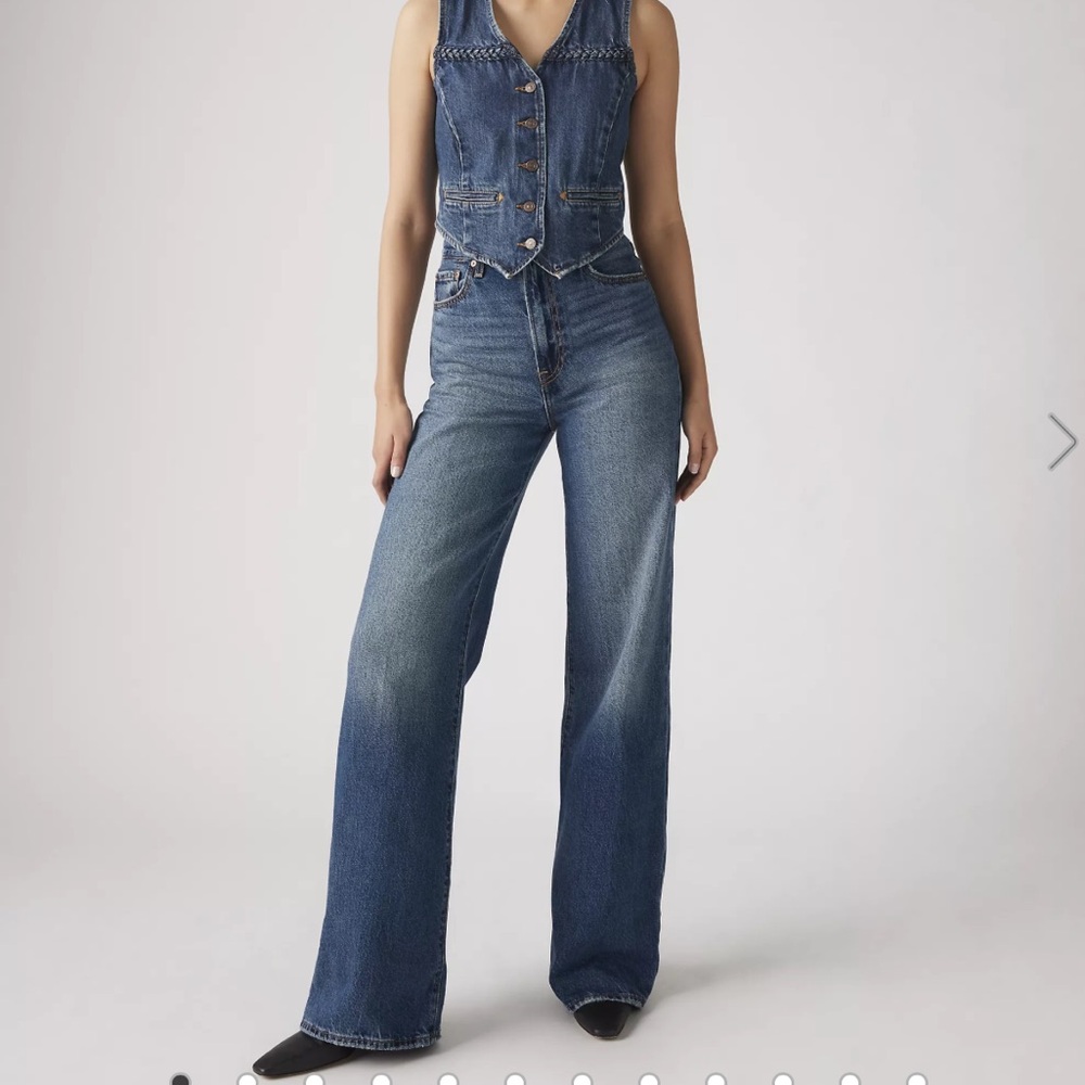 Levi's Women's Ribcage Wide Leg Blue Jeans